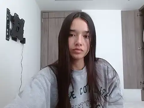  luna 777 online show from April 20, 2026, 1:03 pm