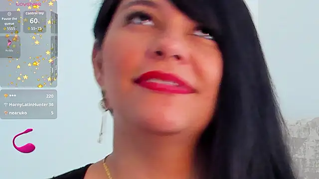 isabellarous- online show from February 19, 2026, 11:56 pm