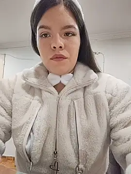 krolay16 online show from October 31, 2025, 10:01 am