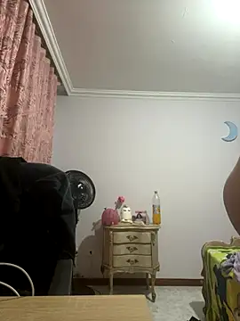 MaxxxSteil online show from December 22, 2025, 12:55 am