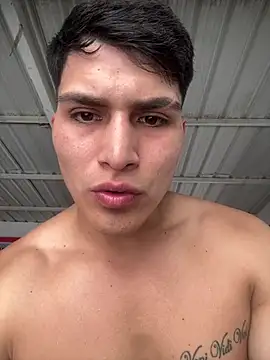 Snapshot of MaxxxSteil chatting on February 7, 2026, 2:36 pm MaxxxSteil online show from February 7, 2026, 2:36 pm