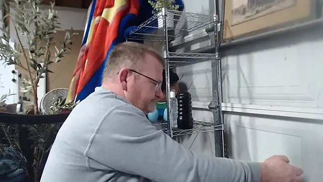 Randomoldguy615 online show from March 1, 2025, 1:11 am