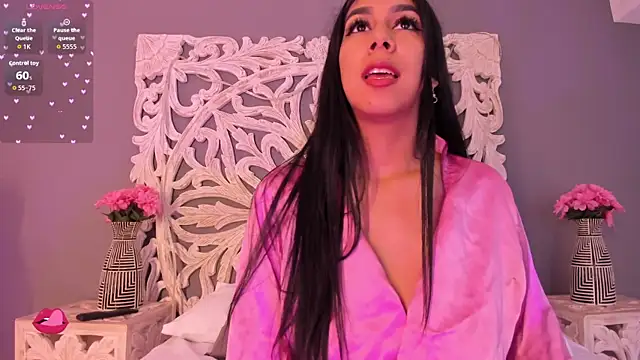 AnnieGibbyns online show from April 3, 2026, 2:23 pm