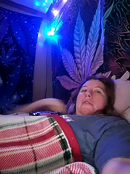 Snapshot of Seductivefoxy@xh chatting on March 21, 2025, 4:17 am Seductivefoxyxh online show from March 21, 2025, 4:17 am