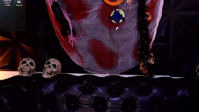 DaphneGlas online show from October 22, 2025, 12:48 pm