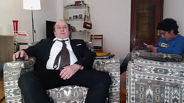 Snapshot of masterboy50 chatting on March 15, 2025, 3:59 pm masterboy50 online show from March 15, 2025, 3:59 pm