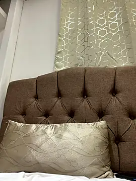 virginbrunette99 online show from January 8, 2026, 5:24 am