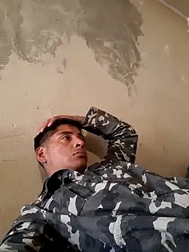 Snapshot of Elcabezhupas97 chatting on October 29, 2025, 9:47 pm Elcabezhupas97 online show from October 29, 2025, 9:47 pm