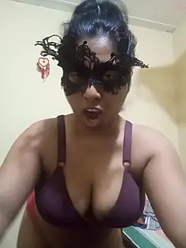 Maya shery online show from September 21, 2025, 6:35 pm