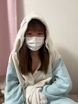 Snapshot of beru-cham chatting on March 13, 2025, 3:17 pm beru-cham online show from March 13, 2025, 3:17 pm