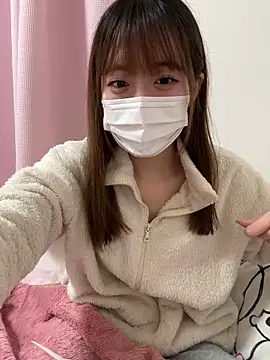 Snapshot of beru-cham chatting on March 9, 2025, 2:43 pm beru-cham online show from March 9, 2025, 2:43 pm