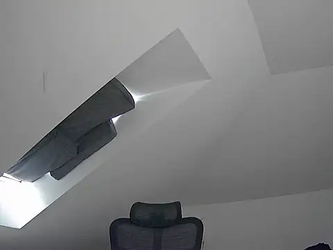 gryzoon online show from September 13, 2025, 2:06 pm