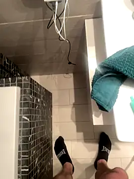 gryzoon online show from October 23, 2025, 1:59 am