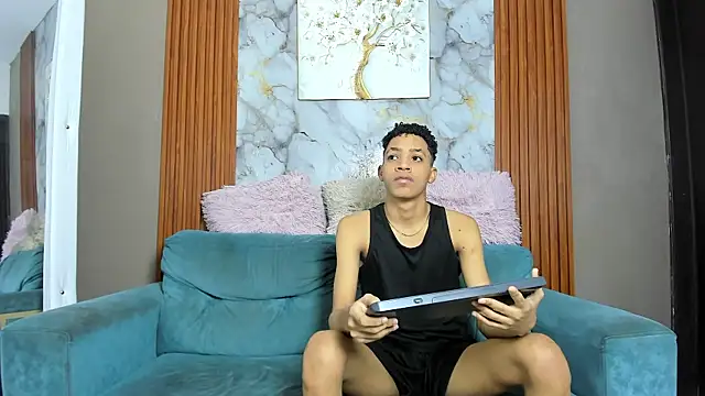 Snapshot of KING_OFF_BOYS chatting on May 16, 2026, 1:10 pm KING OFF BOYS online show from May 16, 2026, 1:10 pm