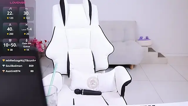 Snapshot of choiyuee chatting on March 7, 2025, 1:29 pm choiyuee online show from March 7, 2025, 1:29 pm