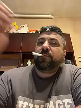 Alexander18edd online show from February 16, 2026, 5:44 pm