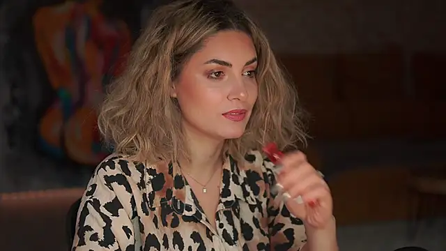  Allie  online show from December 15, 2025, 11:05 am