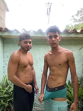 twinks 28 online show from April 2, 2026, 11:39 am