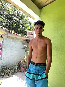 twinks 28 online show from February 12, 2026, 5:56 pm