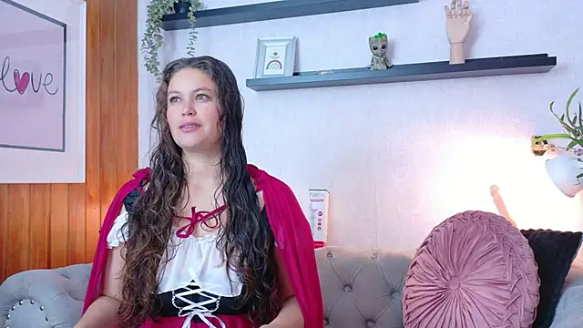 Anaise latif online show from October 25, 2025, 11:42 am