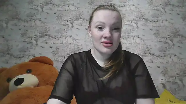 Eveline May online show from March 22, 2025, 5:41 pm