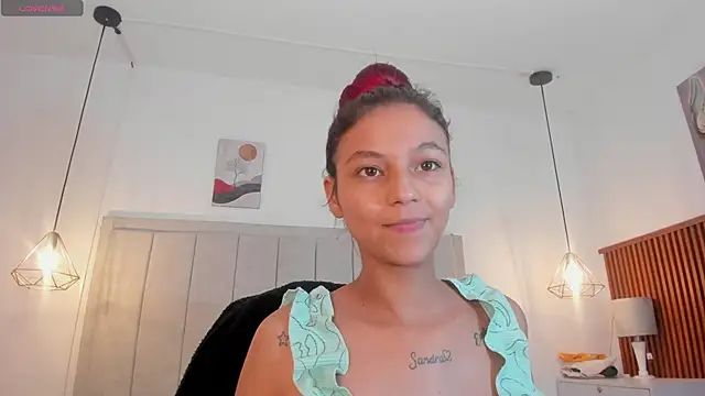 Snapshot of gime_lara chatting on April 30, 2026, 7:43 pm gime lara online show from April 30, 2026, 7:43 pm