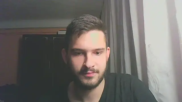 Snapshot of Lumut24 chatting on November 18, 2025, 10:24 pm Lumut24 online show from November 18, 2025, 10:24 pm