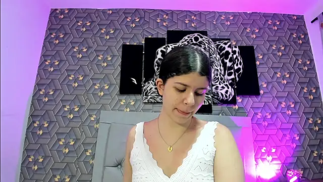 Snapshot of Nicolane_Palmer chatting on March 10, 2025, 1:21 pm Nicolane Palmer online show from March 10, 2025, 1:21 pm
