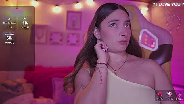 Snapshot of issa_monterrey chatting on February 13, 2026, 11:05 pm issa monterrey online show from February 13, 2026, 11:05 pm