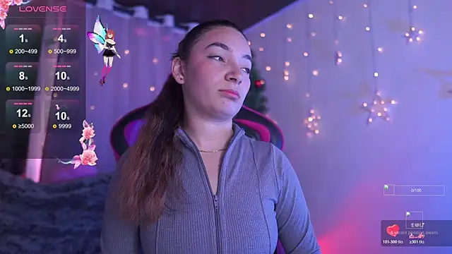 Snapshot of issa_monterrey chatting on December 4, 2025, 7:35 pm issa monterrey online show from December 4, 2025, 7:35 pm