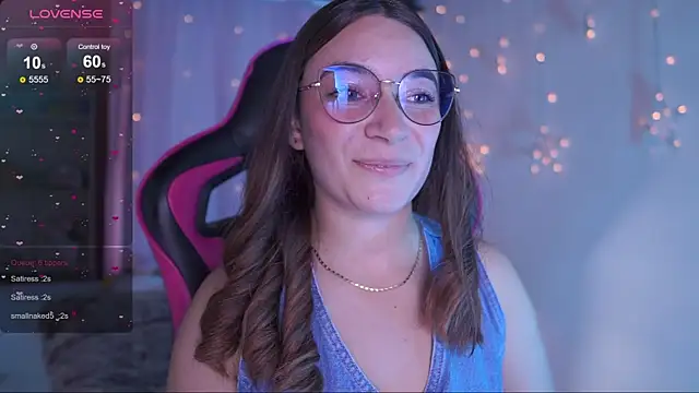 Snapshot of issa_monterrey chatting on January 14, 2026, 8:23 pm issa monterrey online show from January 14, 2026, 8:23 pm