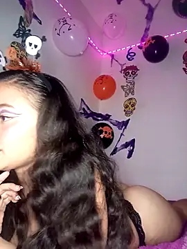 Snapshot of Valen_thompsom_002 chatting on October 15, 2025, 4:44 am Valen thompsom 002 online show from October 15, 2025, 4:44 am