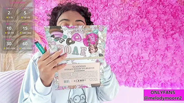 Melodymoore  online show from October 24, 2025, 10:20 pm