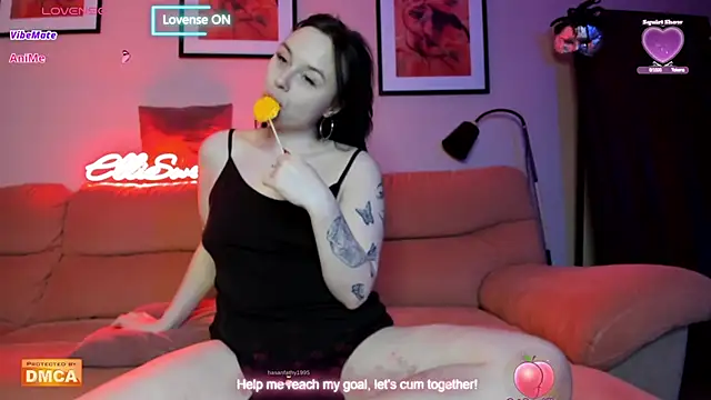 ElliSweetTease online show from March 12, 2025, 2:01 pm