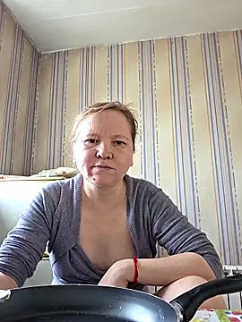 -Kathrine kit- online show from November 13, 2025, 8:40 am