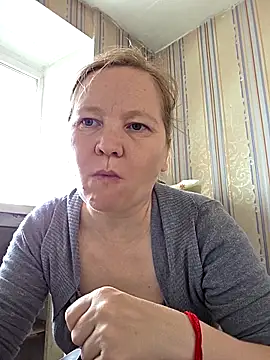 -Kathrine kit- online show from November 12, 2025, 8:29 am