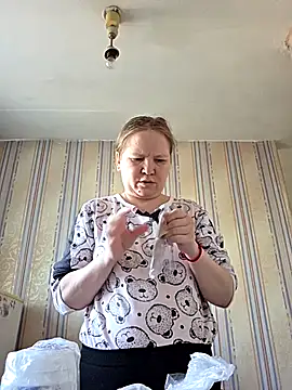 -Kathrine kit- online show from November 28, 2025, 8:25 am