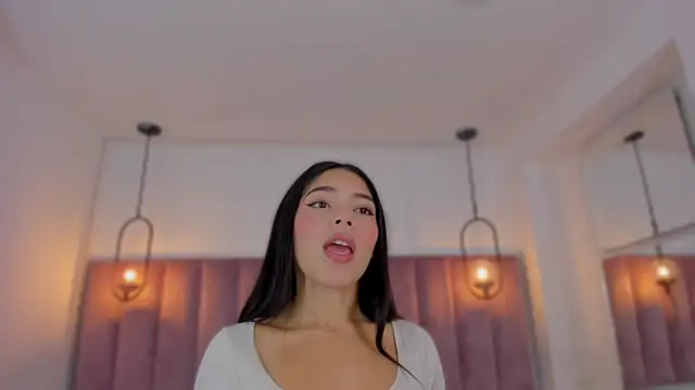 Haily b online show from December 3, 2025, 7:57 pm