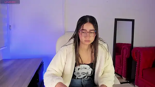 sweet obsession   online show from October 13, 2025, 1:45 pm