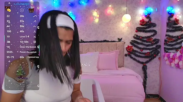 miaoconell online show from December 17, 2025, 9:09 pm