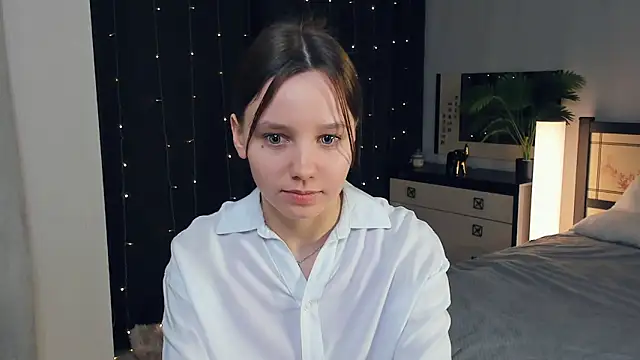 EdinaCordner online show from March 3, 2025, 7:46 am
