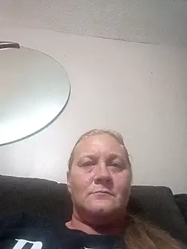 wetnwildforyou online show from November 10, 2025, 1:43 am