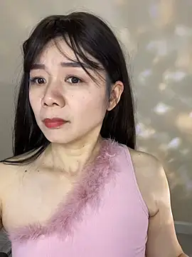 xiaowang0523 online show from March 11, 2025, 7:24 am