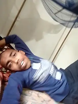 Snapshot of Rajkumarbigblackcock@xh chatting on March 4, 2026, 9:50 am Rajkumarbigblackcockxh online show from March 4, 2026, 9:50 am