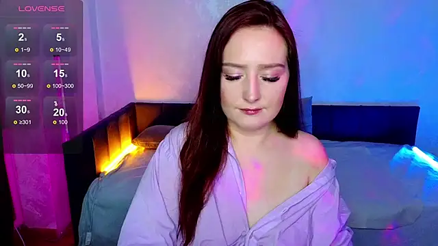 LinaFlawless online show from October 3, 2025, 2:04 am