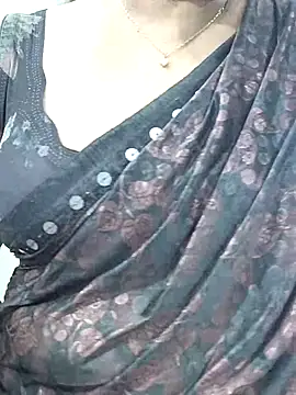 Snapshot of abinaya26 chatting on October 8, 2025, 4:36 am abinaya26 online show from October 8, 2025, 4:36 am