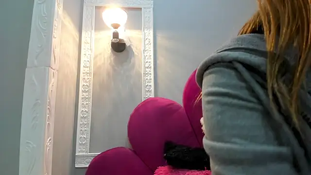 Bonniie 22 online show from March 10, 2026, 8:46 pm