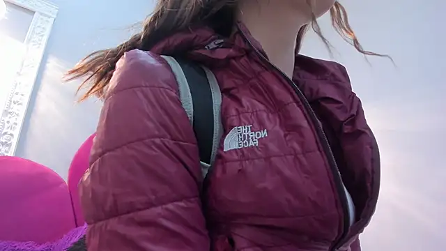 Snapshot of Bonniie_22 chatting on September 16, 2025, 12:50 pm Bonniie 22 online show from September 16, 2025, 12:50 pm