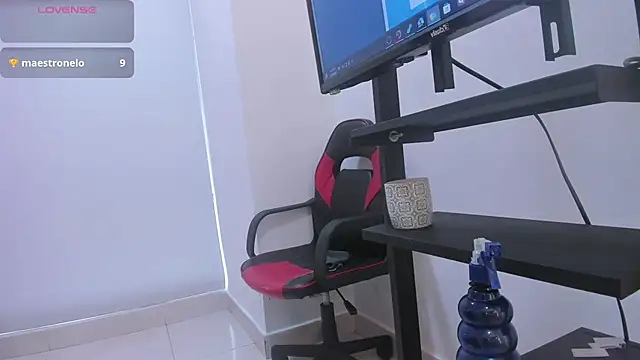 Snapshot of Bonniie_22 chatting on March 20, 2025, 7:25 pm Bonniie 22 online show from March 20, 2025, 7:25 pm