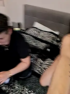 HOTGREEKGIRL1 online show from February 26, 2025, 2:27 pm